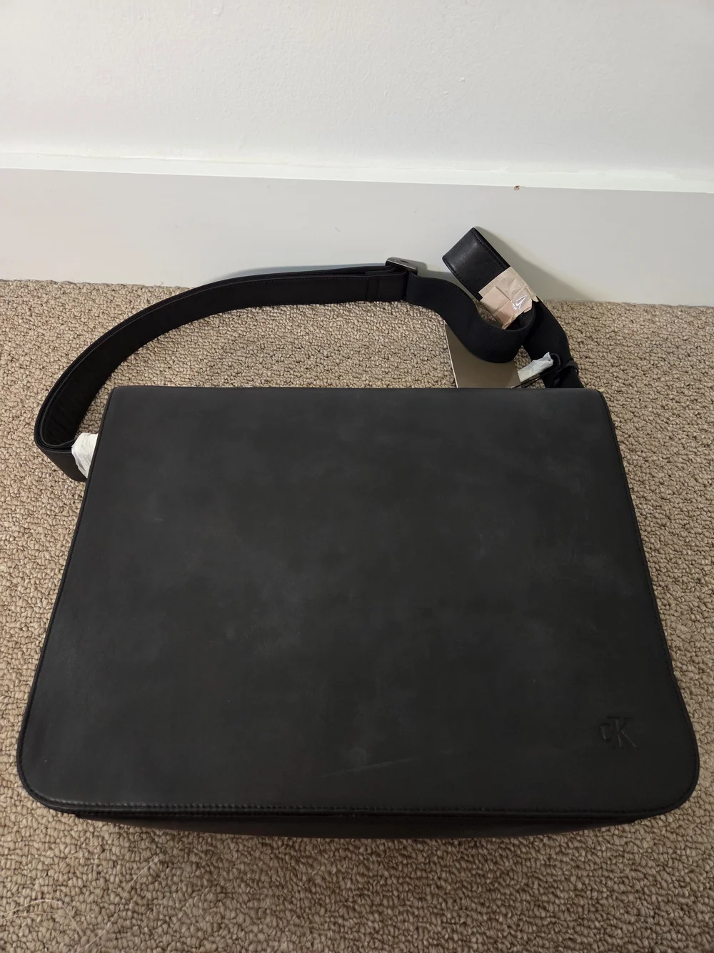 VINTAGE Calvin Klein Black Leather Messenger Bag for Men